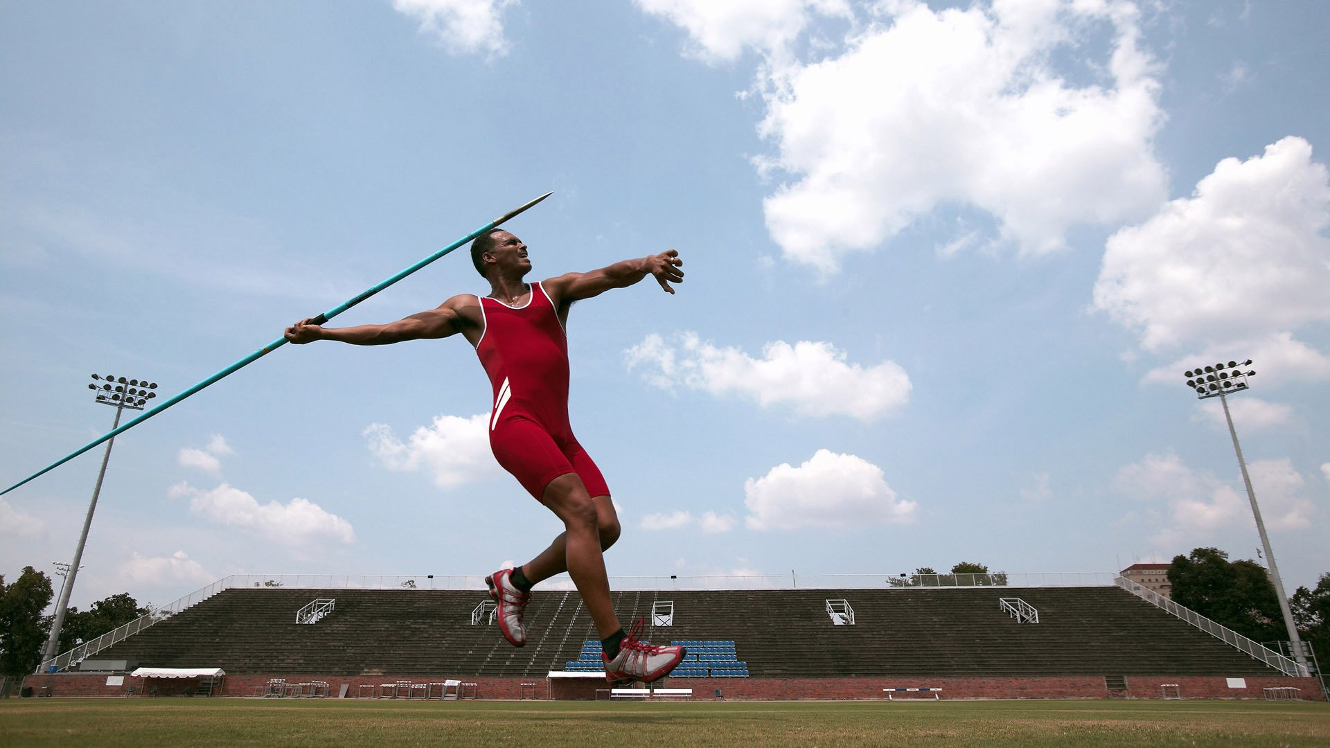 西亚卡姆关键篮板保障猛龙胜局，西亚卡姆集锦