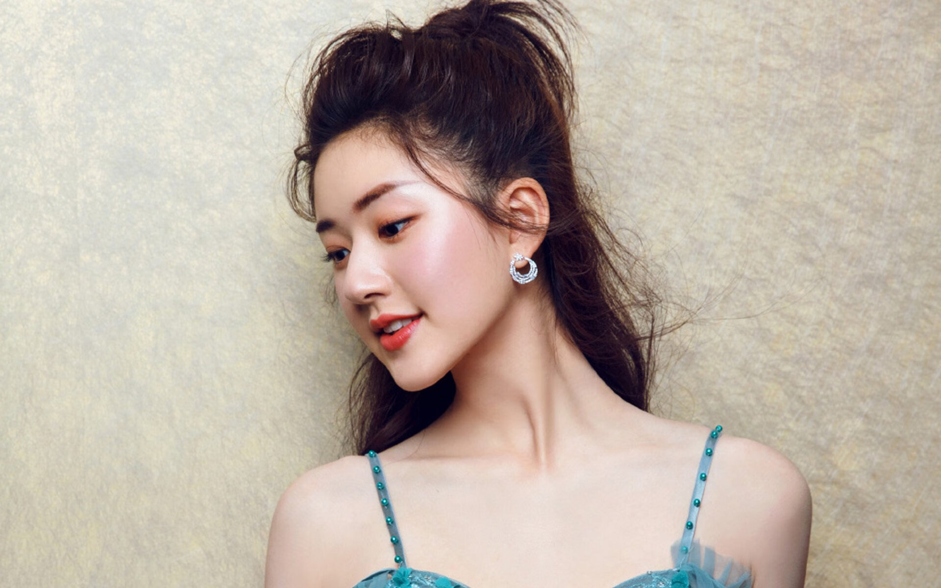 开云 官网 入口-_场外热闻：运动员新恋情曝光引发热议_，运动员与明星的恋情都有谁